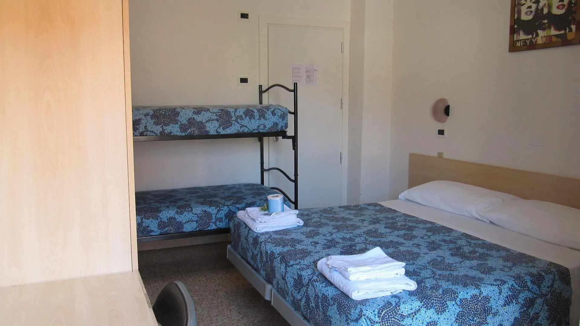 Hotel Villa Elia Римини