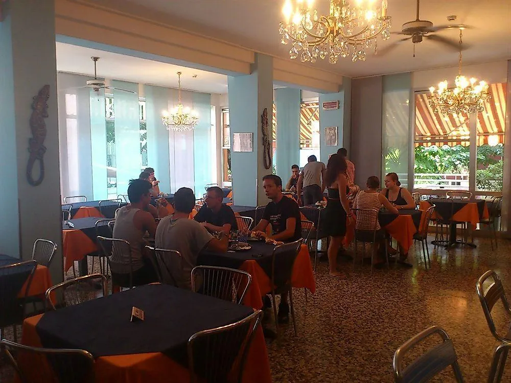 Hotel Villa Elia Римини 2*,  Италия
