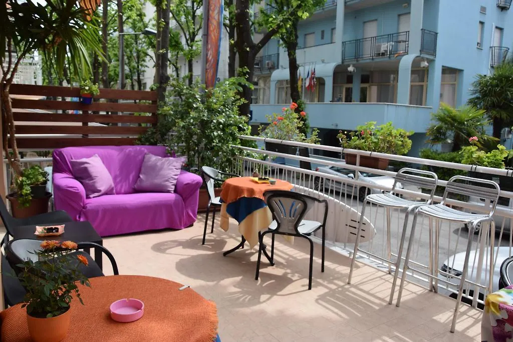 Hotel Villa Elia Римини 2*,