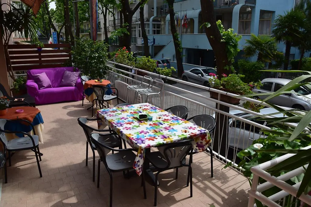 Hotel Villa Elia Римини